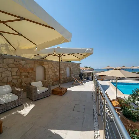 Costa Rossa Boutique - Adults Only Hotel Lixouri