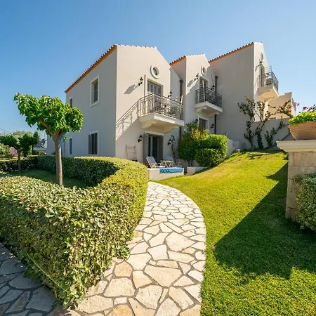 מלון Costa Rossa Boutique - Adults Only 4*