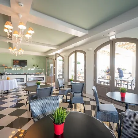 מלון Costa Rossa Boutique - Adults Only ליקסורי
