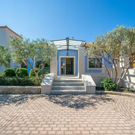 Costa Rossa Boutique - Adults Only Hotel Lixouri