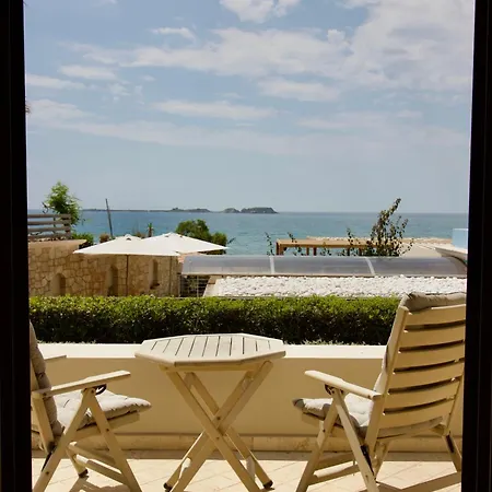 מלון Costa Rossa Boutique - Adults Only 4*
