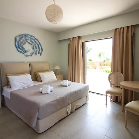 Costa Rossa Boutique - Adults Only מלון 4*